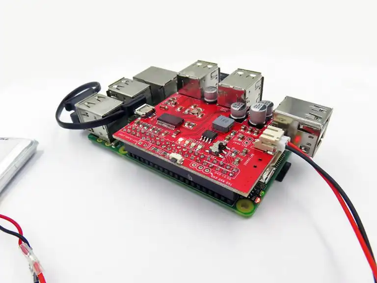 USB-Battery-Power-Bank-USB-Hub-Shield-for-Raspberry-Pi-08-768x576